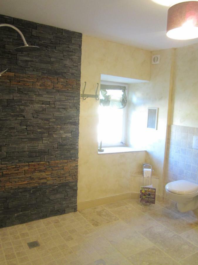 Bed and Breakfast Le Manoir "Aux Douves" Bazoges-en-Paillers Exterior foto